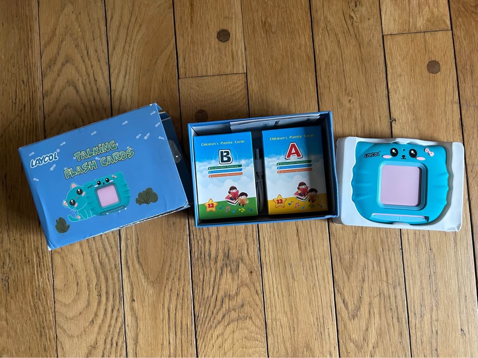 Seller 128 - Kids Talking Flashcards - New in Box