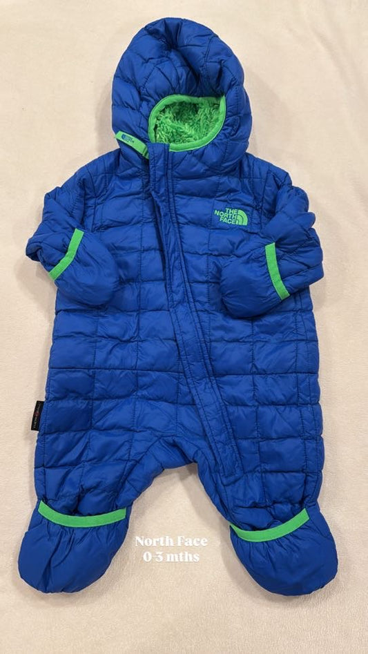 #145 Northface bunting Boys 0-3 mths EUC