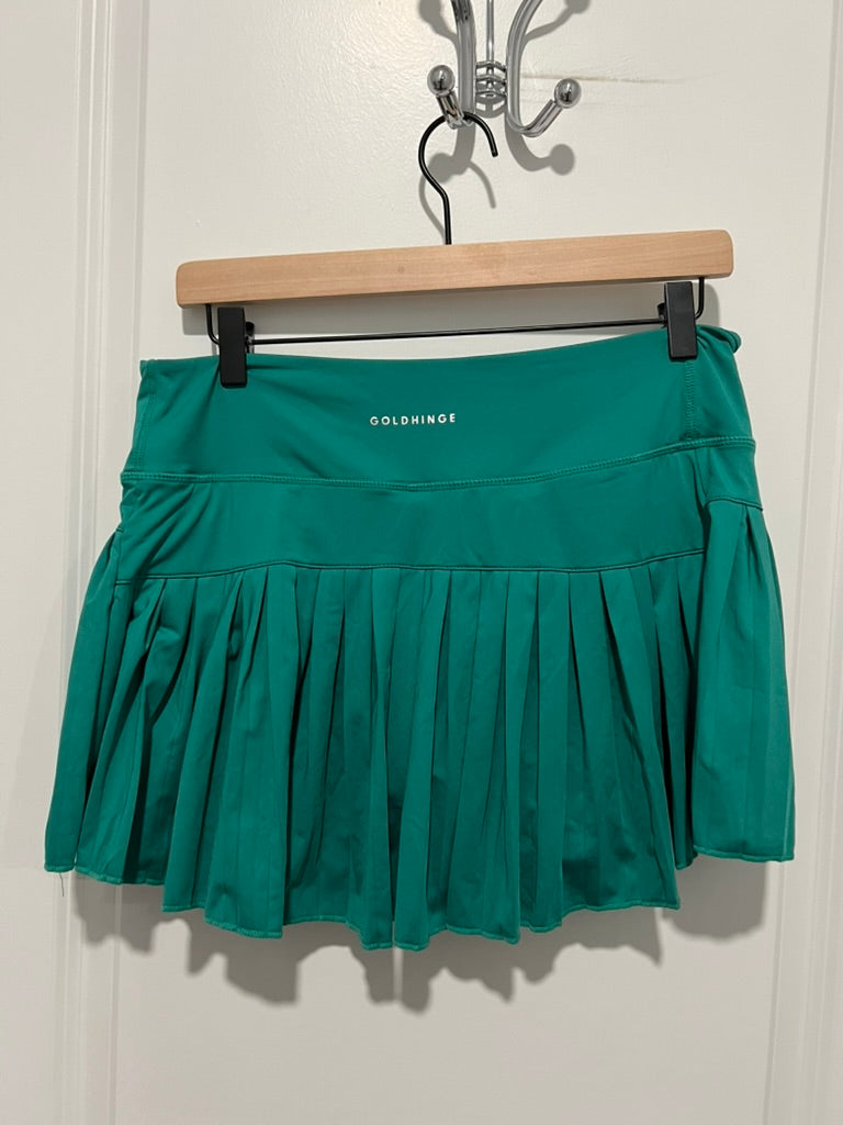 Seller #76 - Gold Hinge Kelly Green Tennis Skirt Missing Size Tag Estimated Size Medium/Large