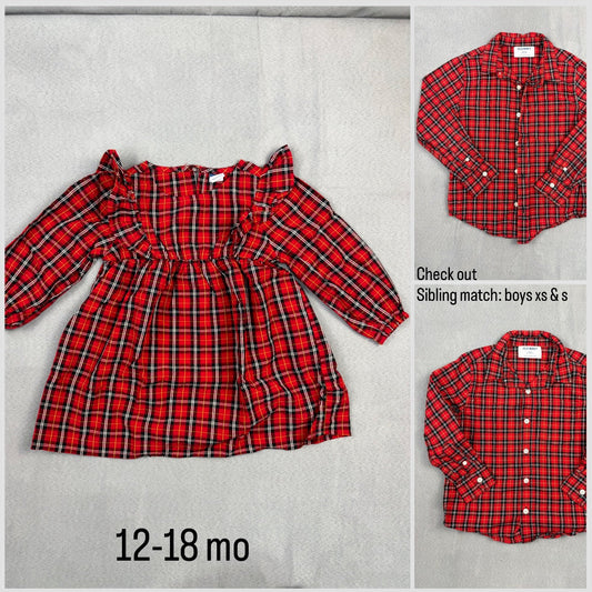 #39 12-18mo Girls Old Navy Christmas Plaid dress (sibling match)