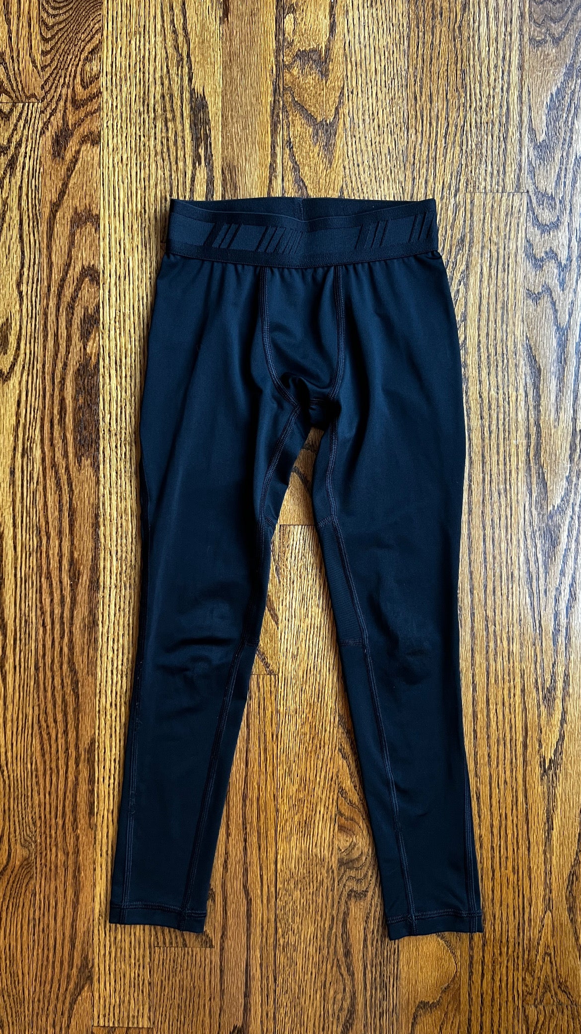 Seller #115 - DSG Boys Small (8-9) Black Athletic Tights, VGUC