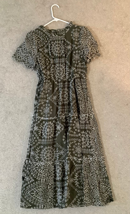 #133 NWT Baltic Born Eyelet Dress Womens Sz M