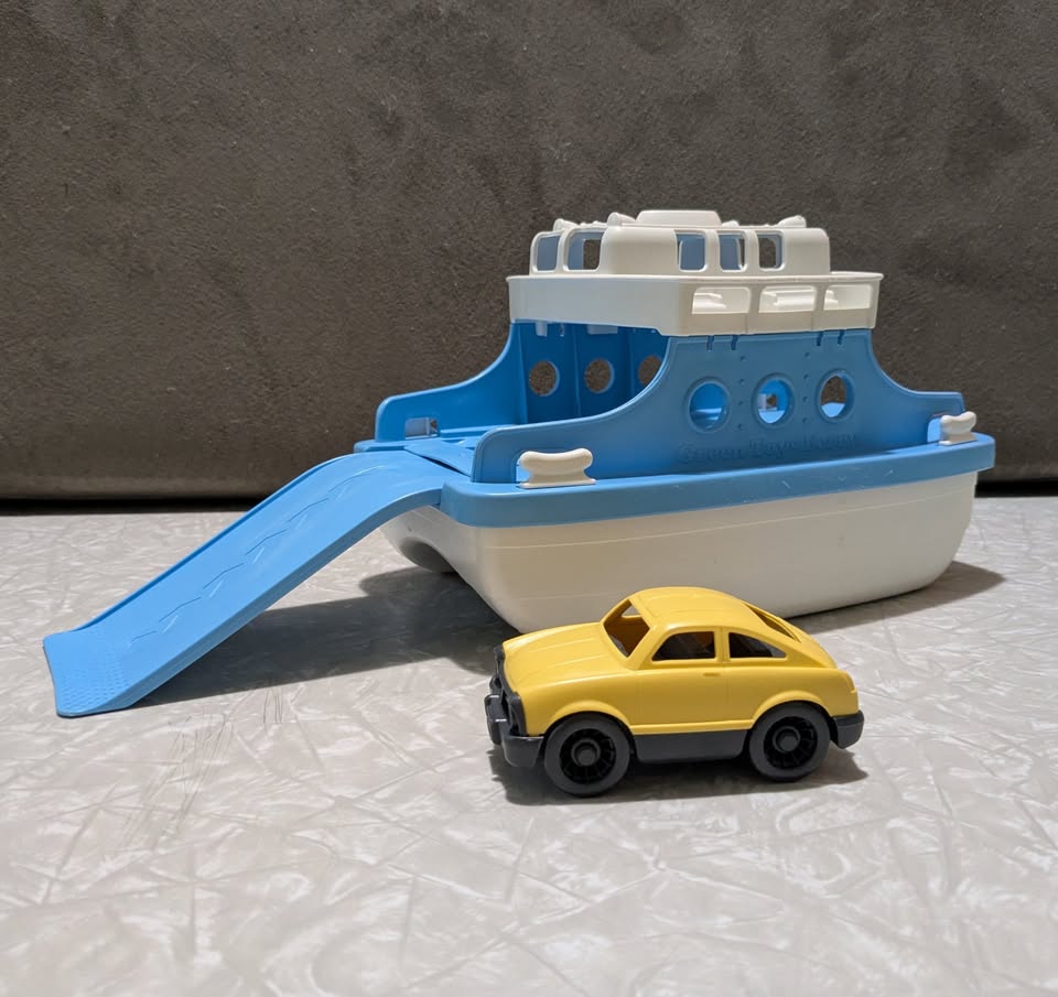 #61 Green Toys Blue/White Ferry Boat with Yellow Car