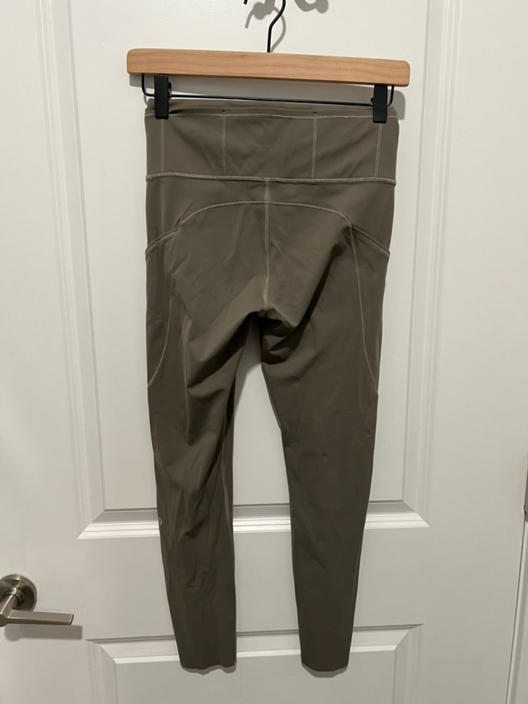Seller #76 - Lululemon Fast and Free High-Rise Tight 25" Size 6