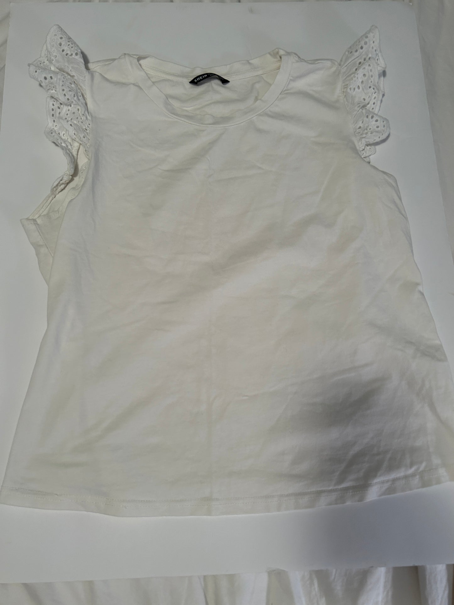 Shein size 8-10 white shirt w/ eyelet flutter sleeves like new 45227