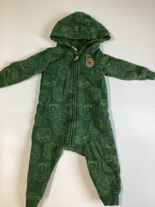 #129 9m Carters Sweatsuit