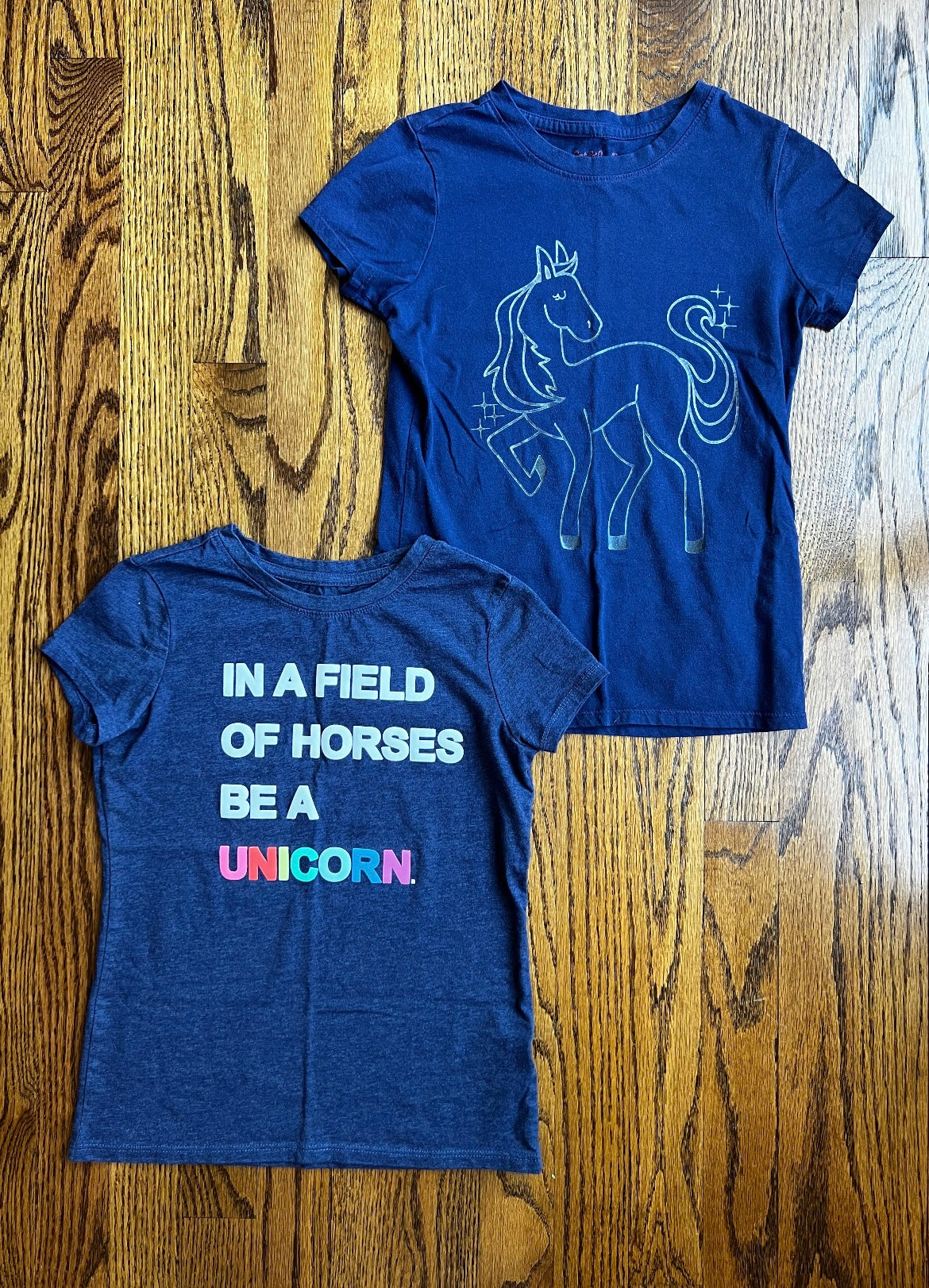 Seller #115 - Cat & Jack Girls Medium (7/8) Tee Bundle, Navy Unicorns, VGUC