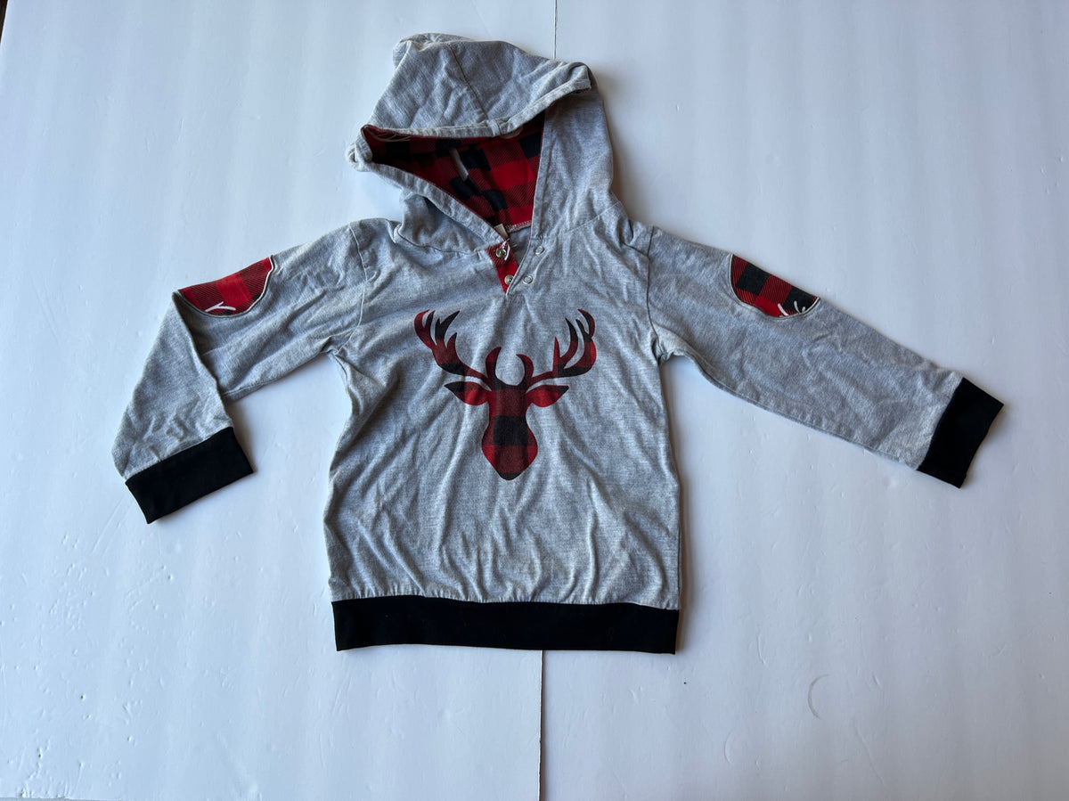 #141 Boys Size 4 Deer Set