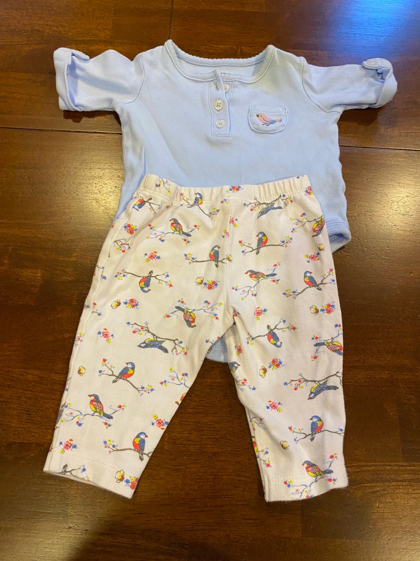 77A Girl's Carter's 3mo Blue Birdie Outfit