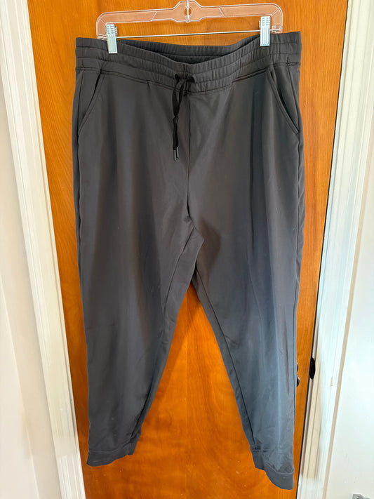 Seller 120, VGUC, 32 degree heat XL Women's joggers fleece