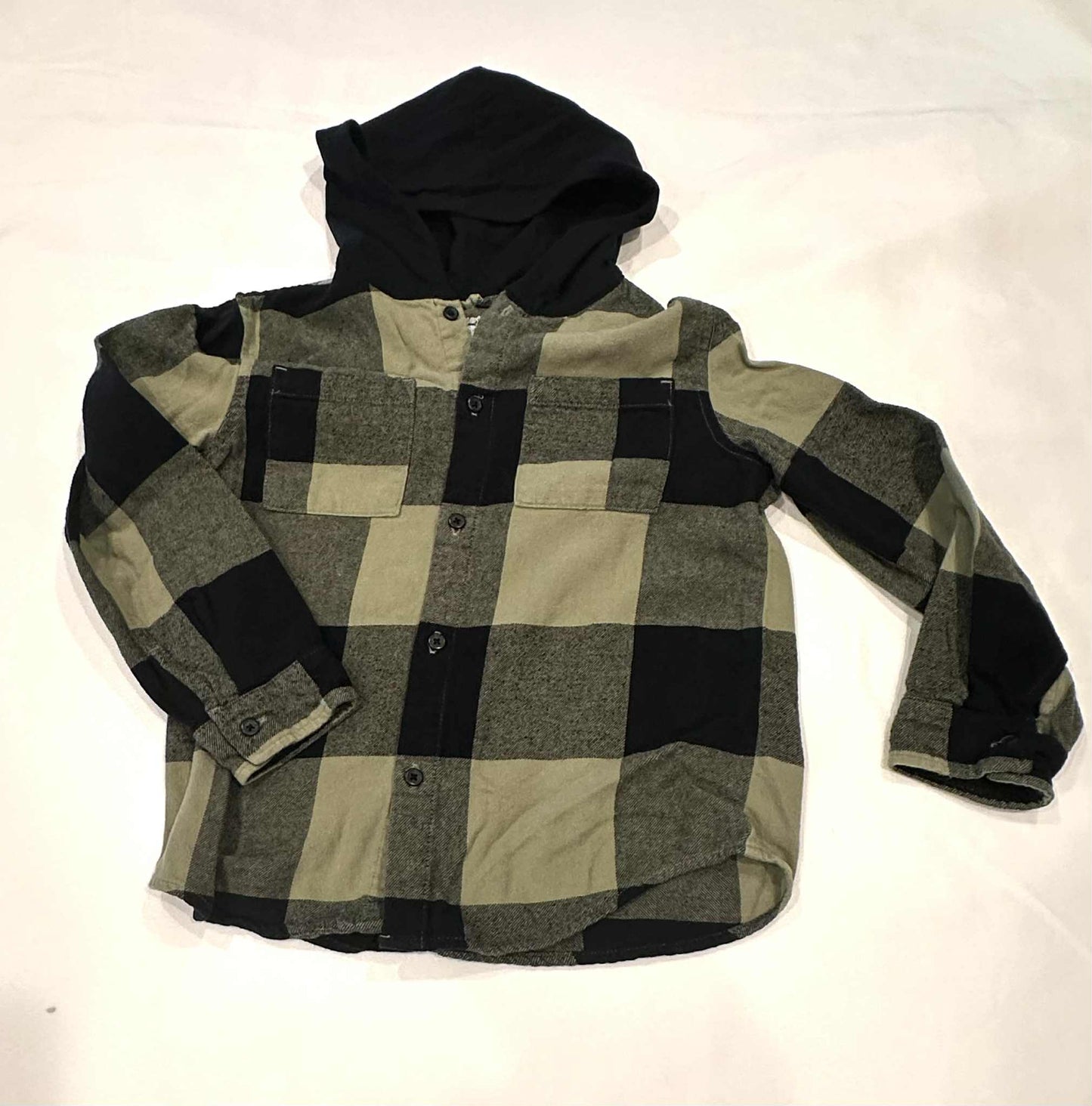 #149 Boys 8/Medium Cat and Jack Flannel Hoodie