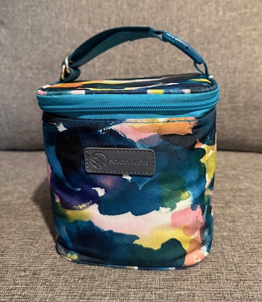 Seller #79 | Sarah Wells Breastmilk storage cooler (With ice pack) REDUCED