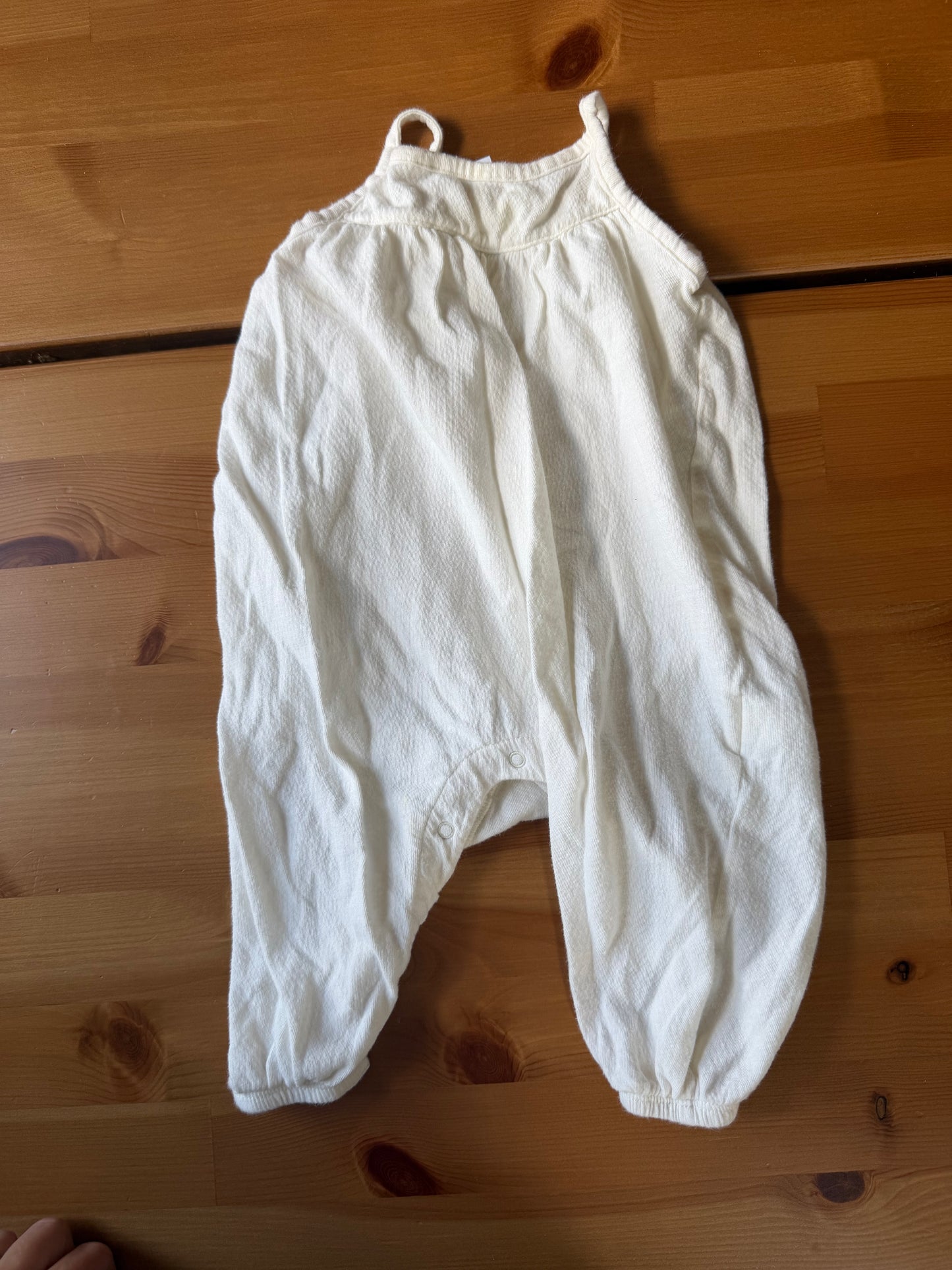 Sller #94 3-6M Black and White Old Navy Romper Bundle