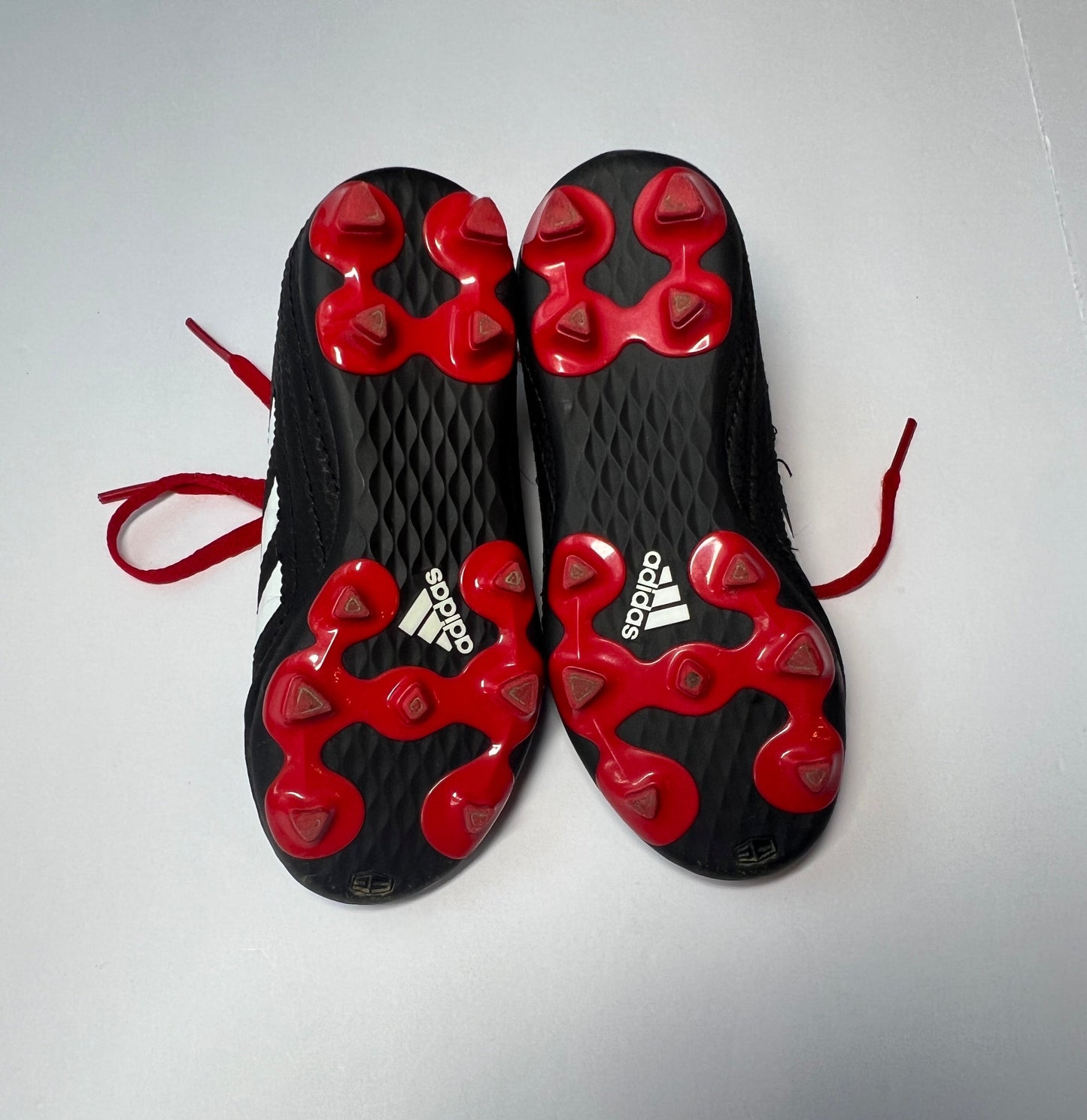 #77B Unisex (Boy/Girl) Kid Shoe Size 10 Adidas Red and Black Soccer Cleat (2 available)