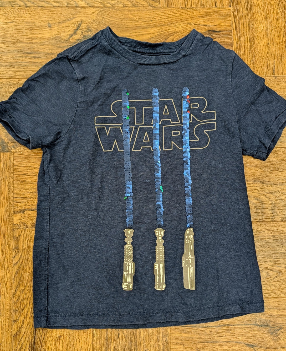#3 Gap size S, Star Wars sequin lightsaber tshirt