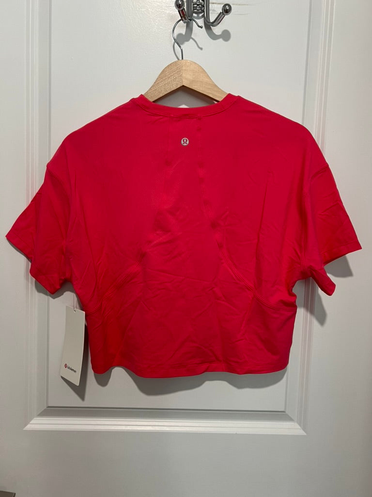 Seller #76 - Lululemon Abrasion-Resistant Training Tee Size 4 Lipgloss NWT $68