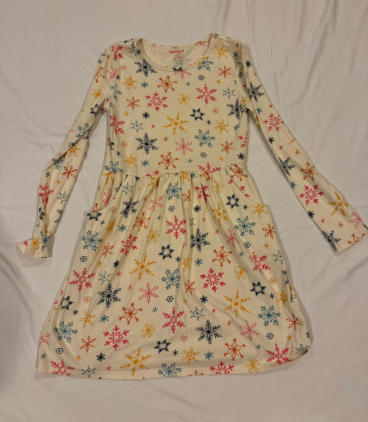 Seller #142 Girls size 10/12 Cat & Jack Snowflake dress