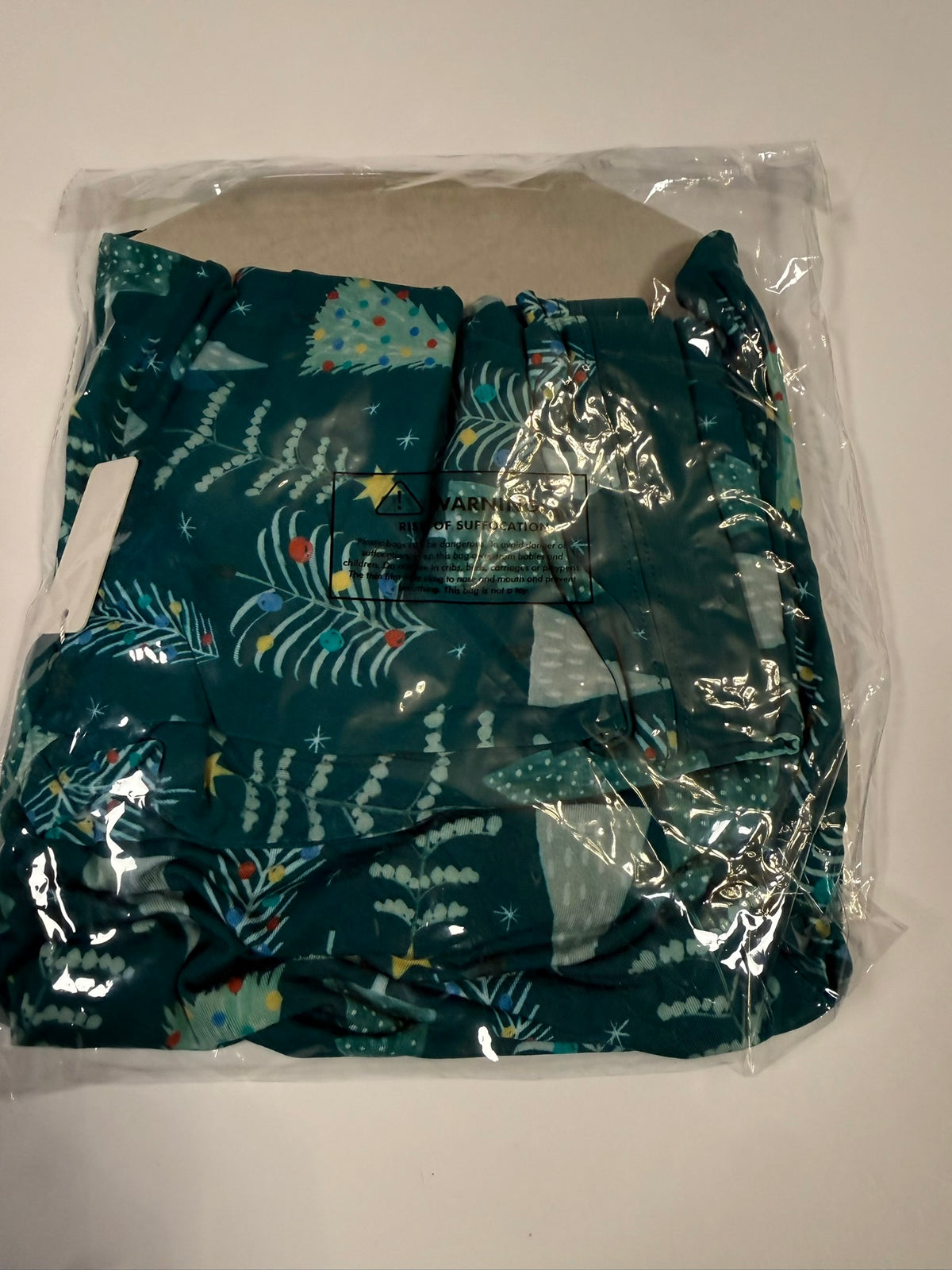 #141 Litte Sleepies NWT Unisex 5/6 Holiday Christmas Trees