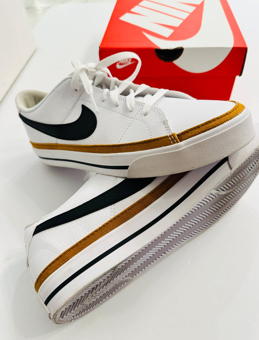 (#158) NIKE | NWT* | w11m9 | court legacy | 45227