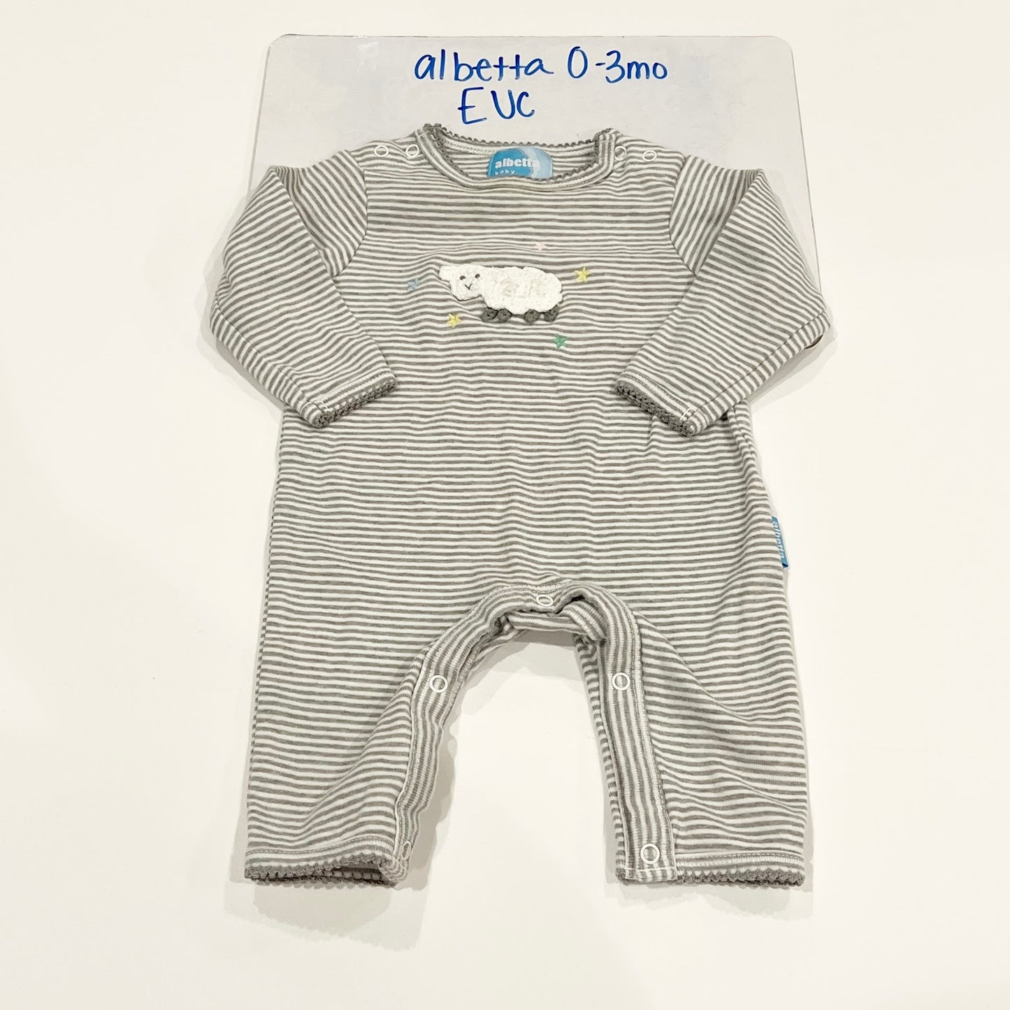 Albetta 0-3 month Gender Neutral Grey and White Striped Outfit with Knit Lamb, EUC