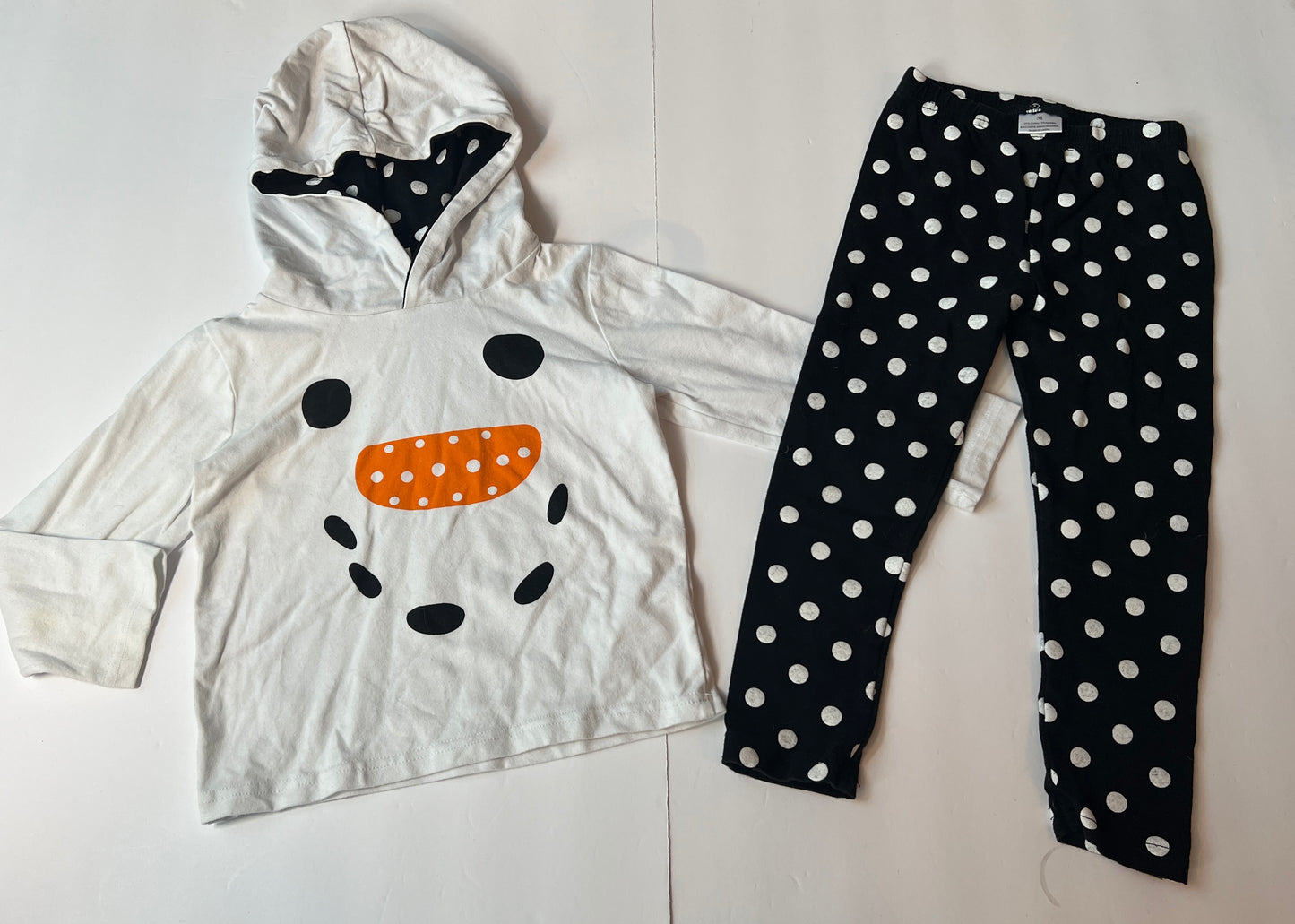 #77B Girls 4T Snowman "Let it Snow" 2 piece hoodie set (2 available)