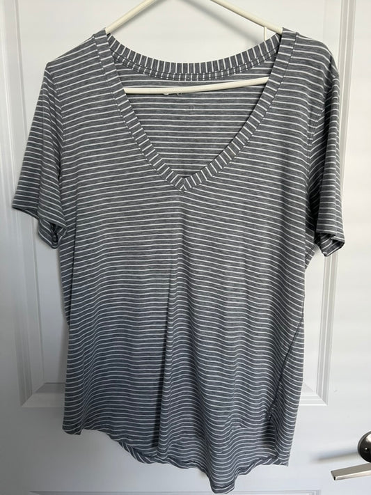 Seller #76 - Lululemon Striped Grey/White Love Tee - Estimated Size 8