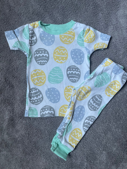 Carter’s 6 month two piece Easter egg pjs