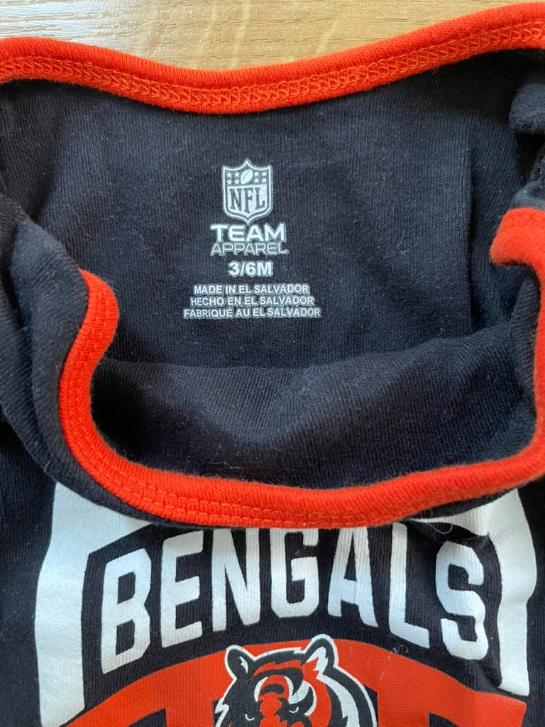 #6 - Girls Cincinnati Bengals Bodysuit, 3-6 months