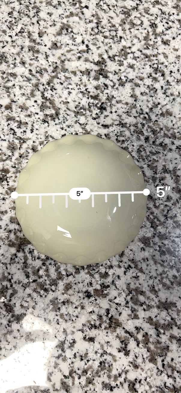 Seller #76 - Vintage Autoar Runabout 1902 Small Plate 5"