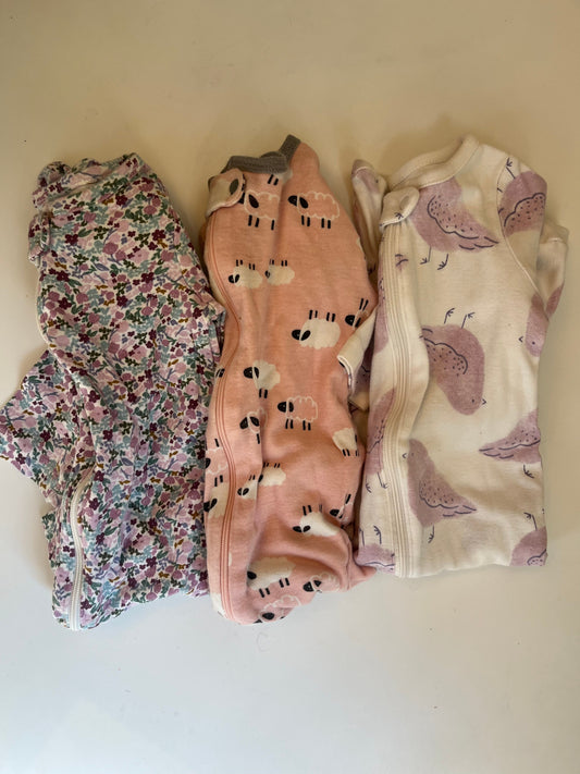 Seller #20 footed sleepers 9 mo