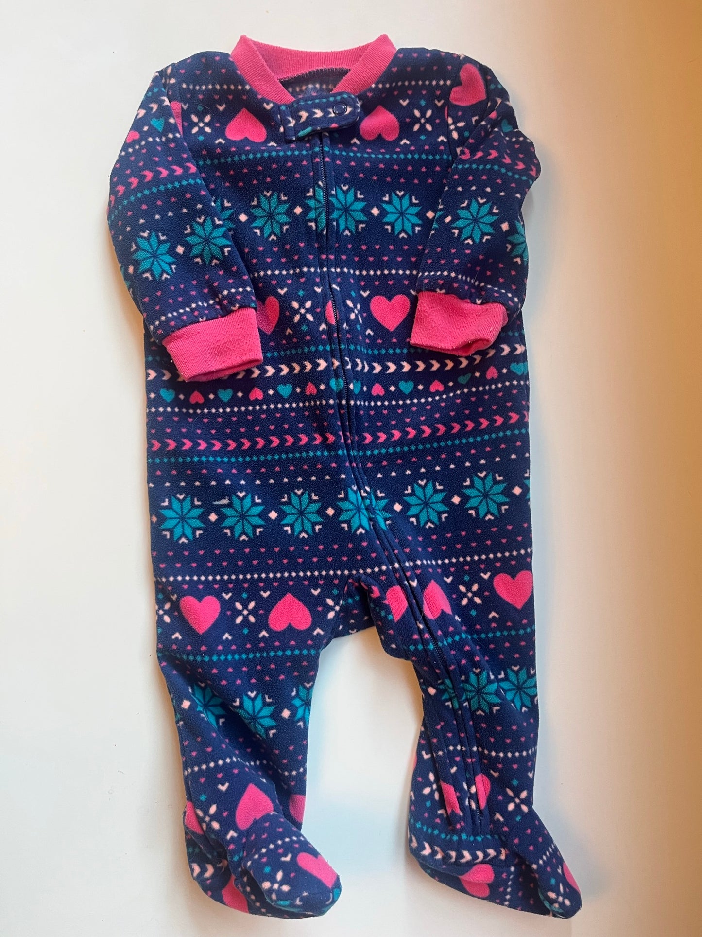 Seller #20 carters fleece sleeper size 6 mo