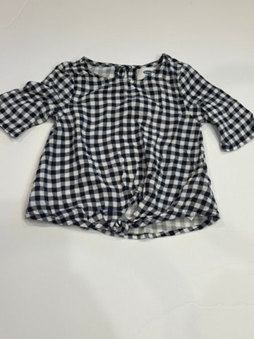 #86A girls 2T old navy top