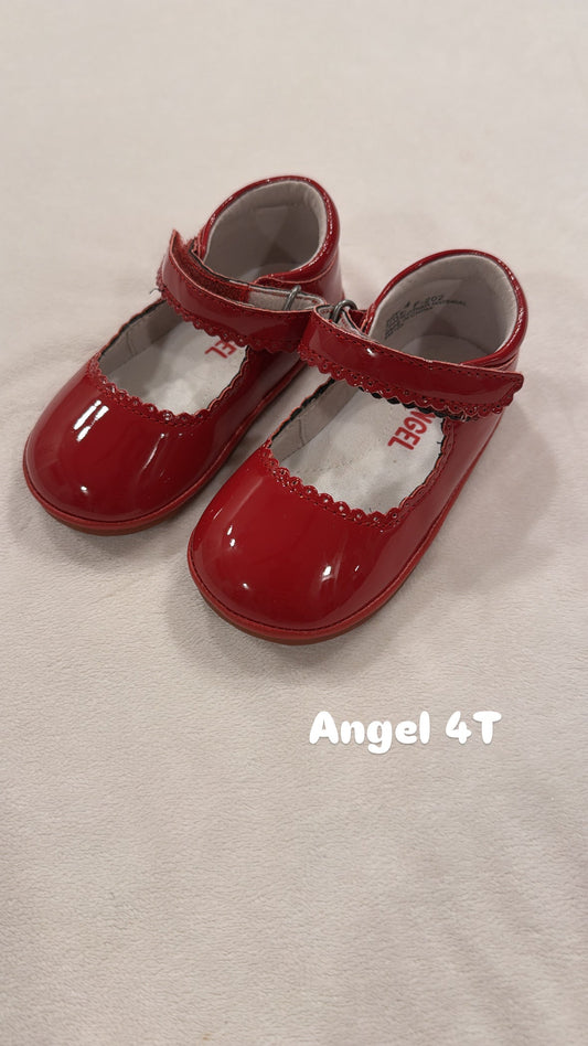 #145 Angel patent dress shoes Size 4T EUC