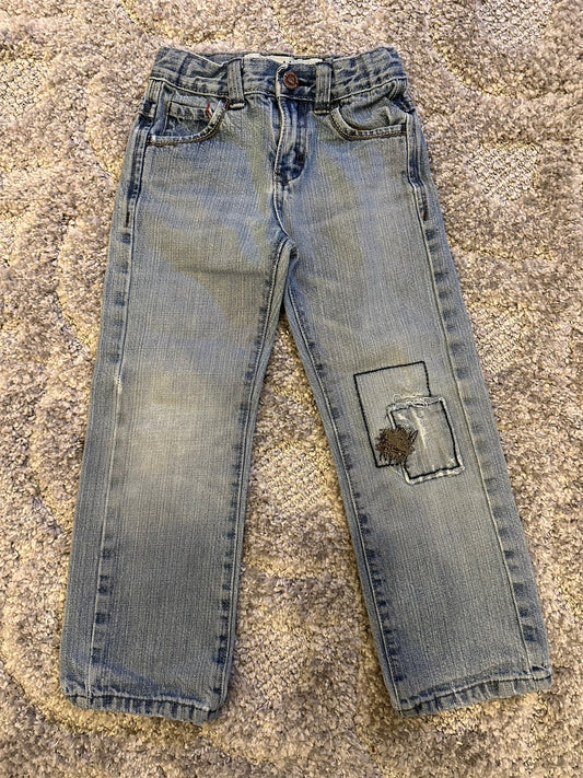 #16 OshKosh Jeans - Boys 5T