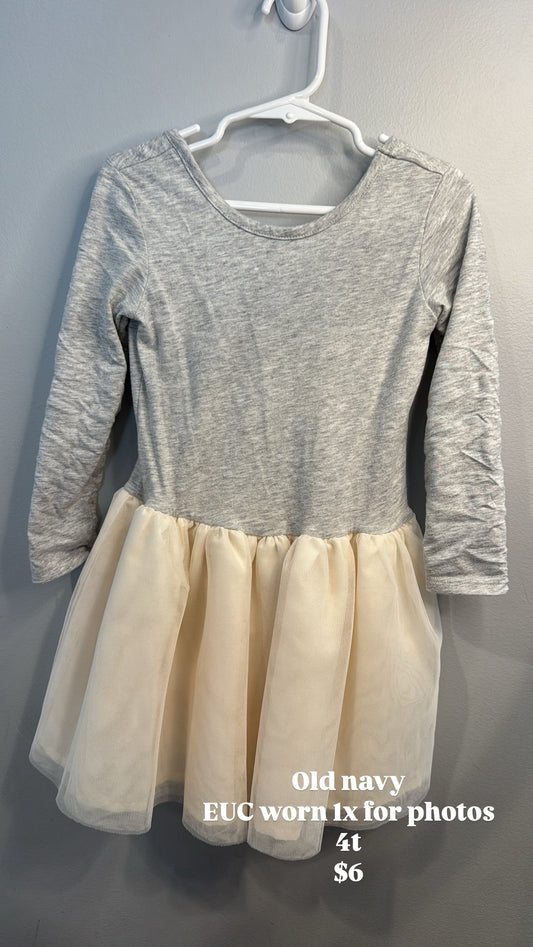 #44 Old Navy tshirt dress with tulle skirt 4t