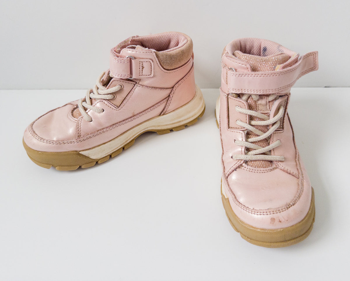 #38 Oshkosh Pink Hiking Boots Girls Size 13