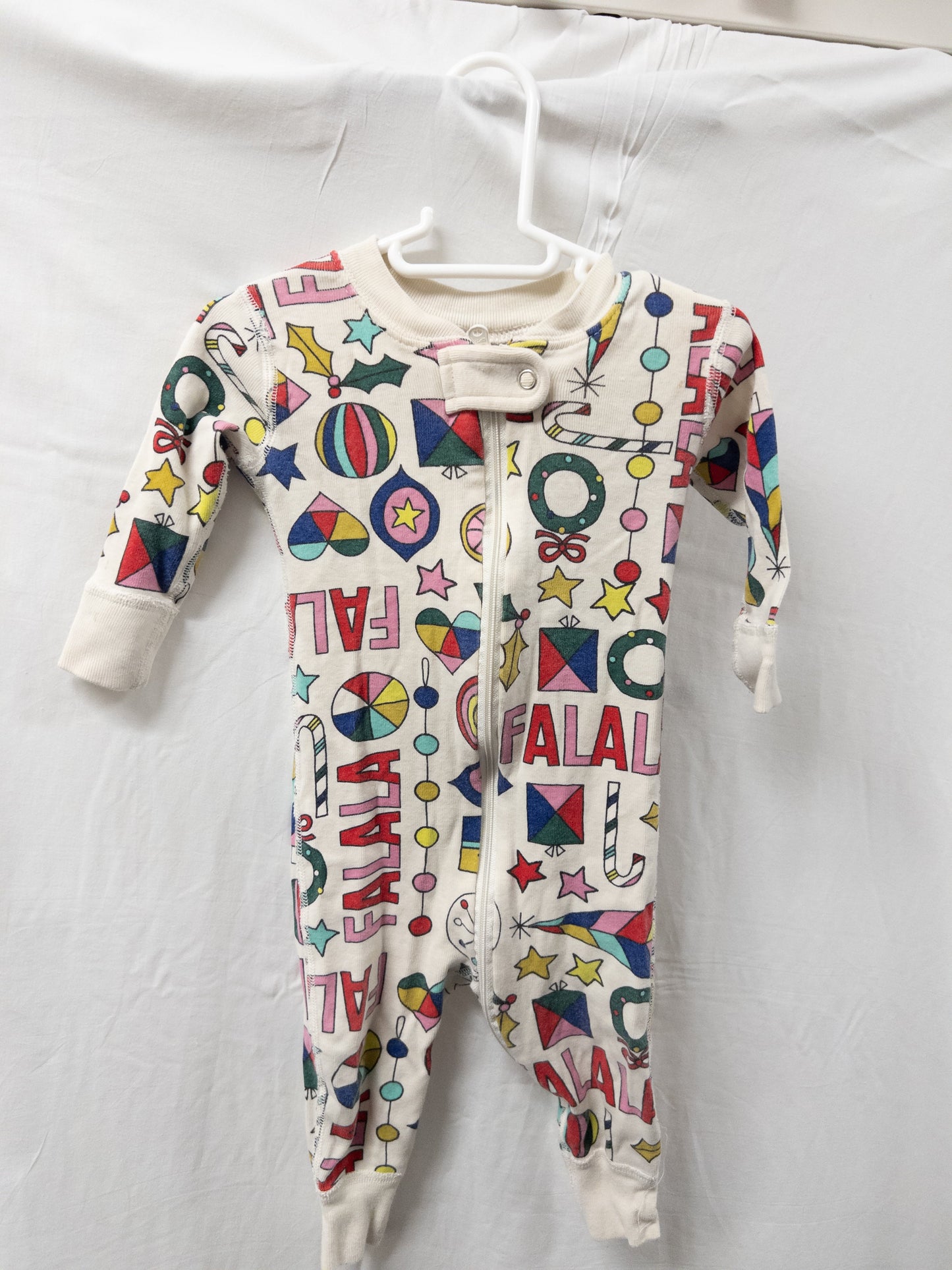 #151 Christmas pajamas 3-6 month Hanna Anderson