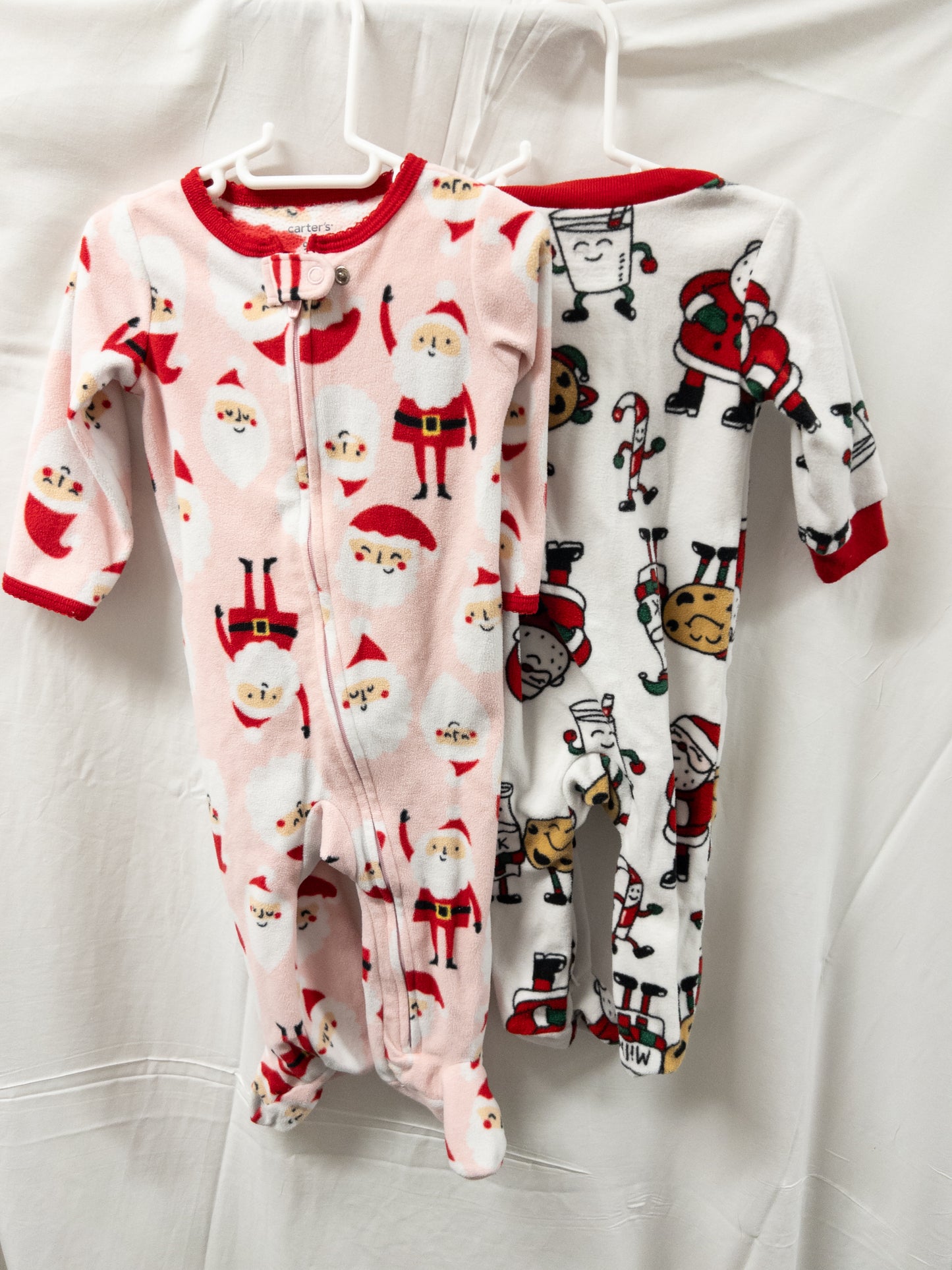 #151 carters girls Christmas fleece zip pajamas 6-9 month