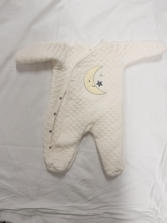 #151 chick pea gender neutral white full body suit EUC. 0-3 month