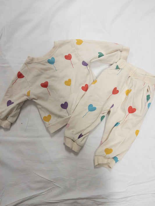 #151 Girls 6-12 month rainbow heart balloons sweat suit. Unknown brand