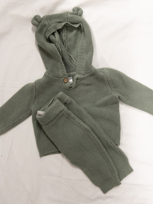 #151 Boys 9 month green sweater pants and top with bear ears EUC