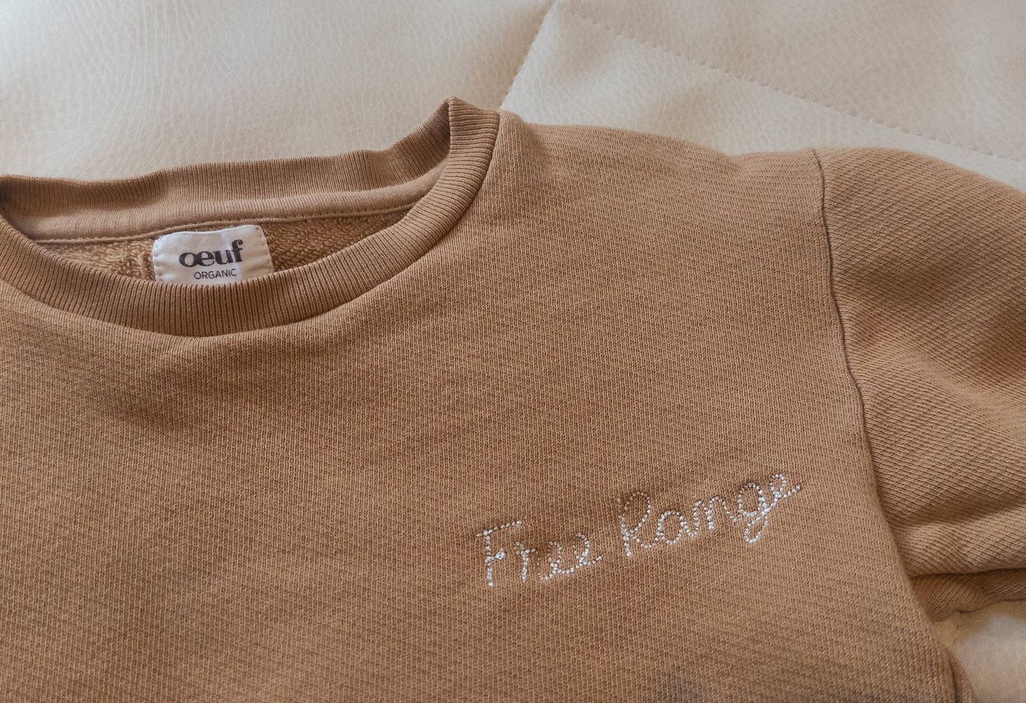 #152 Oeuf (designer) 18-24m "Free Range" embroidered sweatshirt - EUC