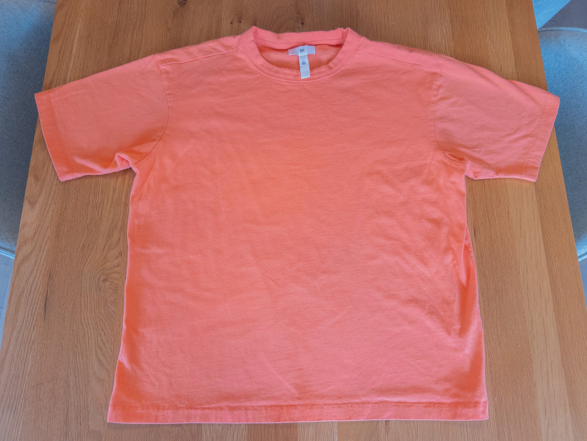 #37 Men's Large BP coral tee - NWOT