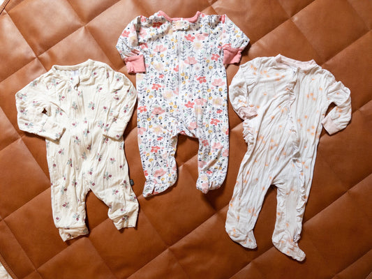 #151 0-3m baby girl floral sleepers bundle - VGUC