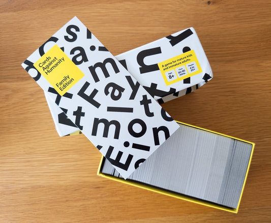 #152 Cards Against Humanity family edition - NEW