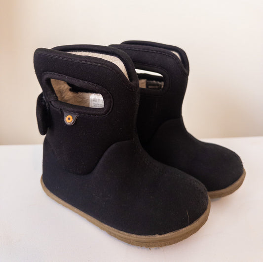 #152 BOGS 7c Baby Bogs II black neoprene boots - VGUC