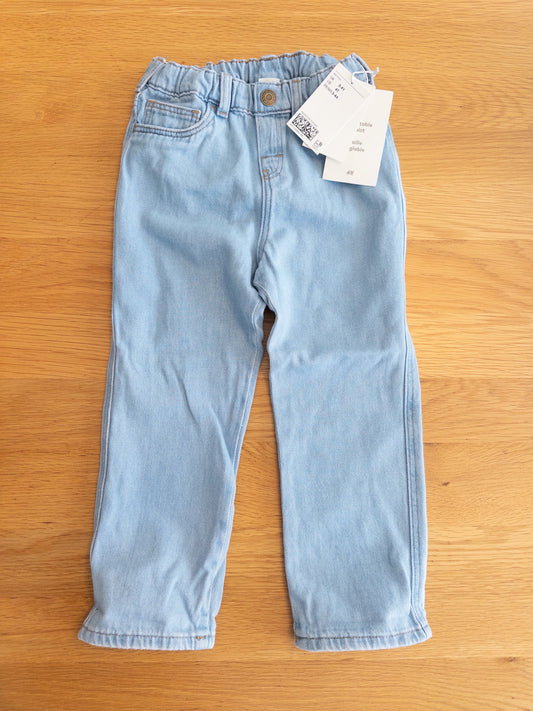 #152 - H&M 4T light wash jeans - NWT