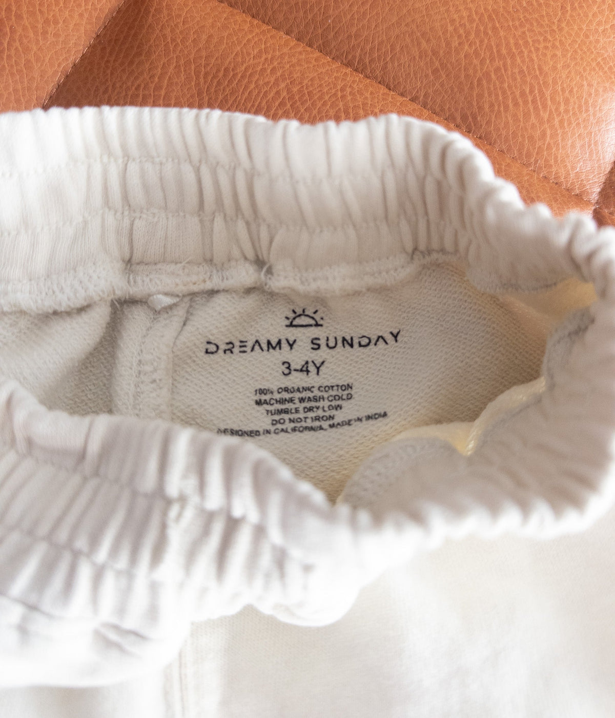 #37 Dreamy Sunday 3-4Y lightweight off-white pants - VGUC
