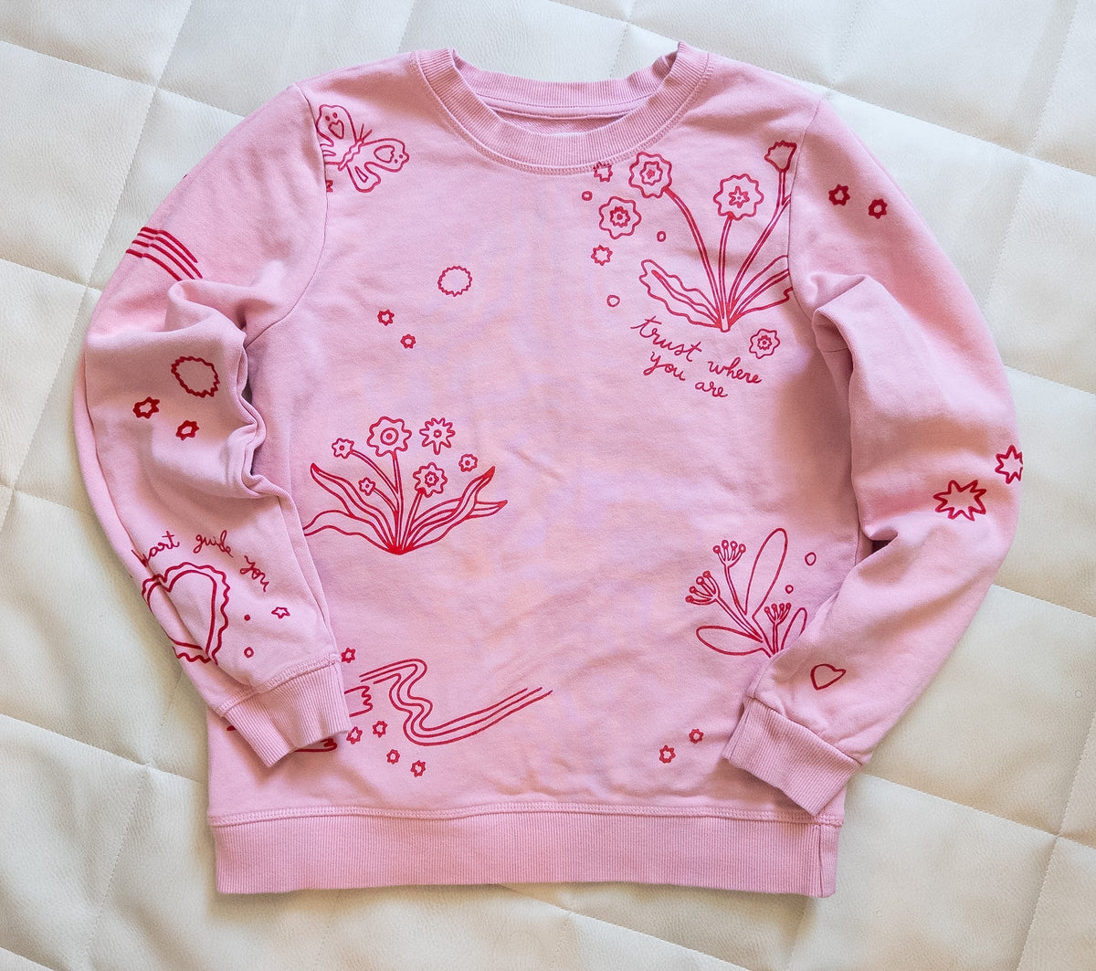 #37 Women's Small Bando Sweatshirt w/ Velvety Floral Details - EUC