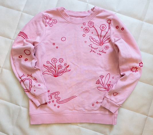 #37 Women's Small Bando Sweatshirt w/ Velvety Floral Details - EUC